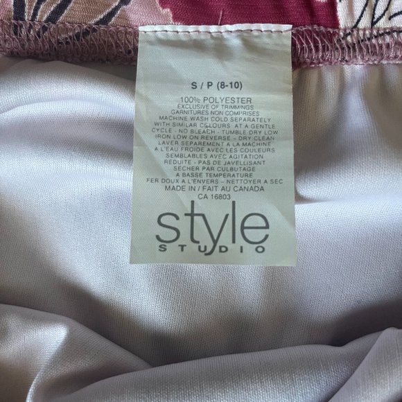 Vintage Y2K Midi Skirt, 00s Pink Floral Skirt - Picture 10 of 10